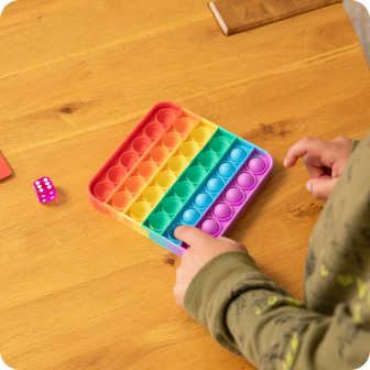 Roll the die and pop that many bubbles!